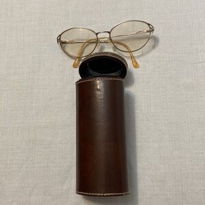 Vintage Eyeglasses Case & Wire Rim Bi-focal Glasses - Flip Top With Mirror -EUC